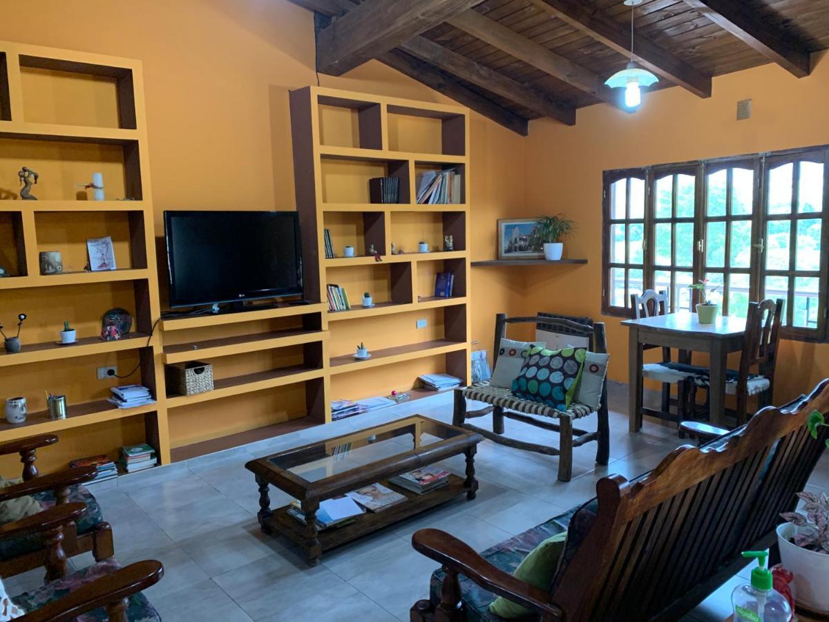Hostal Casa De Piedra Humahuaca Extérieur photo