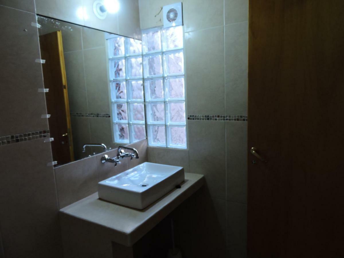 Hostal Casa De Piedra Humahuaca Chambre photo